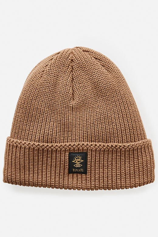 RIP CURL - Searchers Reg Beanie, It's high fashion and function with Searchers Polartec Reg Beanie. A regular/shallow fit all black beanie made from superior Polartec fleece with its extra warm weave and recycled fabric. Complete with woven Search logo badge., Fashion, Fashion > Headwear, Universal, Rip Curl, Wassersport, Lifestyle RIP CURL - Searchers Reg Beanie Produktbild - It's high fashion and function with Searchers Polartec Reg Beanie. A regular/shallow fit all black beanie made from superior Polartec fleece with its extra warm weave and recycled fabric. Complete with woven Search logo badge.