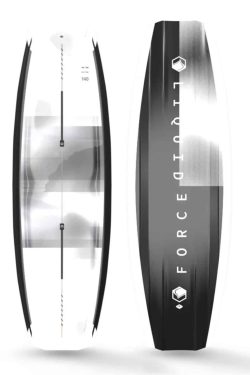 RHYTHM PARK WAKEBOARD Wakeboard von Liquid Force in Action auf dem Wasser