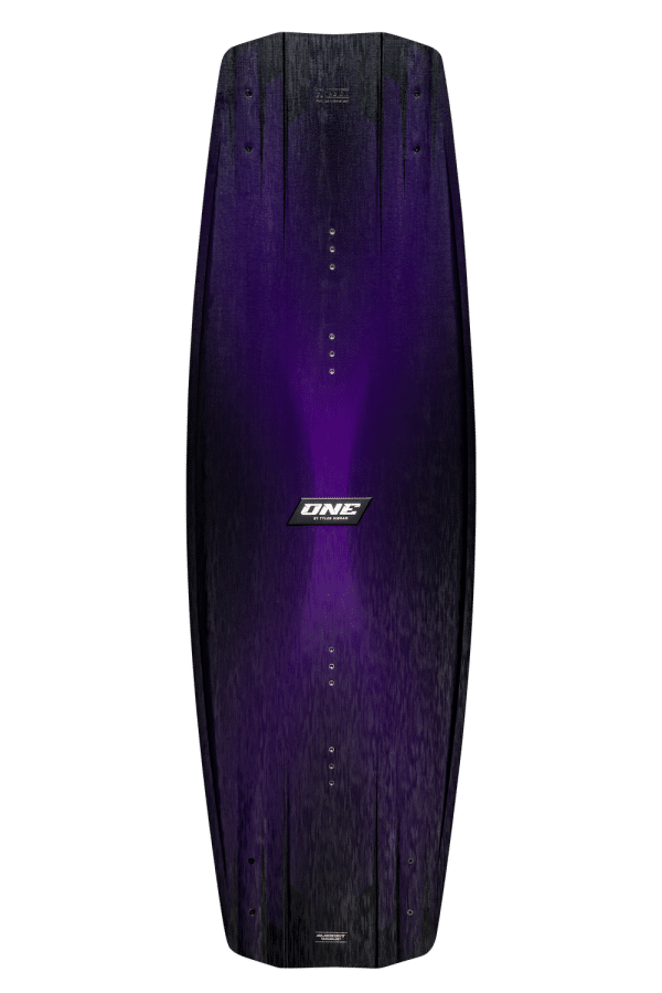 ronronn RONIX 2026 One Blackout met één Carbitex boot wakeboardpakket