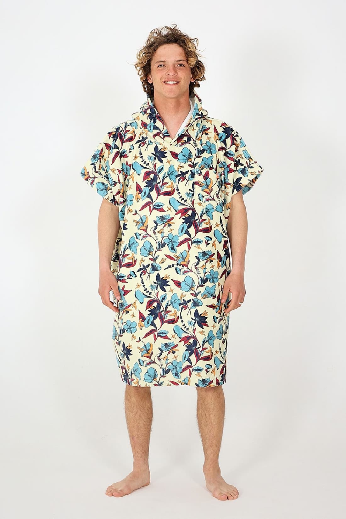 AFTER ESSENTIALS All Over Poncho Humming Birds - Almond-3