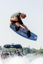 Follow Affiliate Mens Wake Impact Vest Olive2