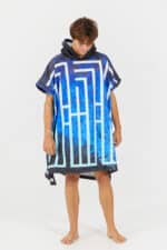 After Essentials Artist's Series Poncho L'atlas