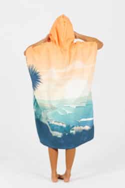 After Essentials Destination Poncho St Leu2