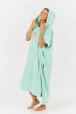 After Essentials Logo Poncho Mint2