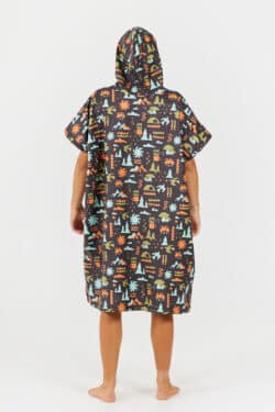 After Essentials Outdoor Series Poncho Trekking Black4