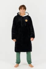 After Essentials Sofa Poncho Jet Black