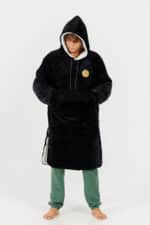 After Essentials Sofa Poncho Jet Black3