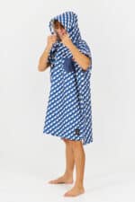 After Essentials Swim Club Poncho Vertigo Blue2