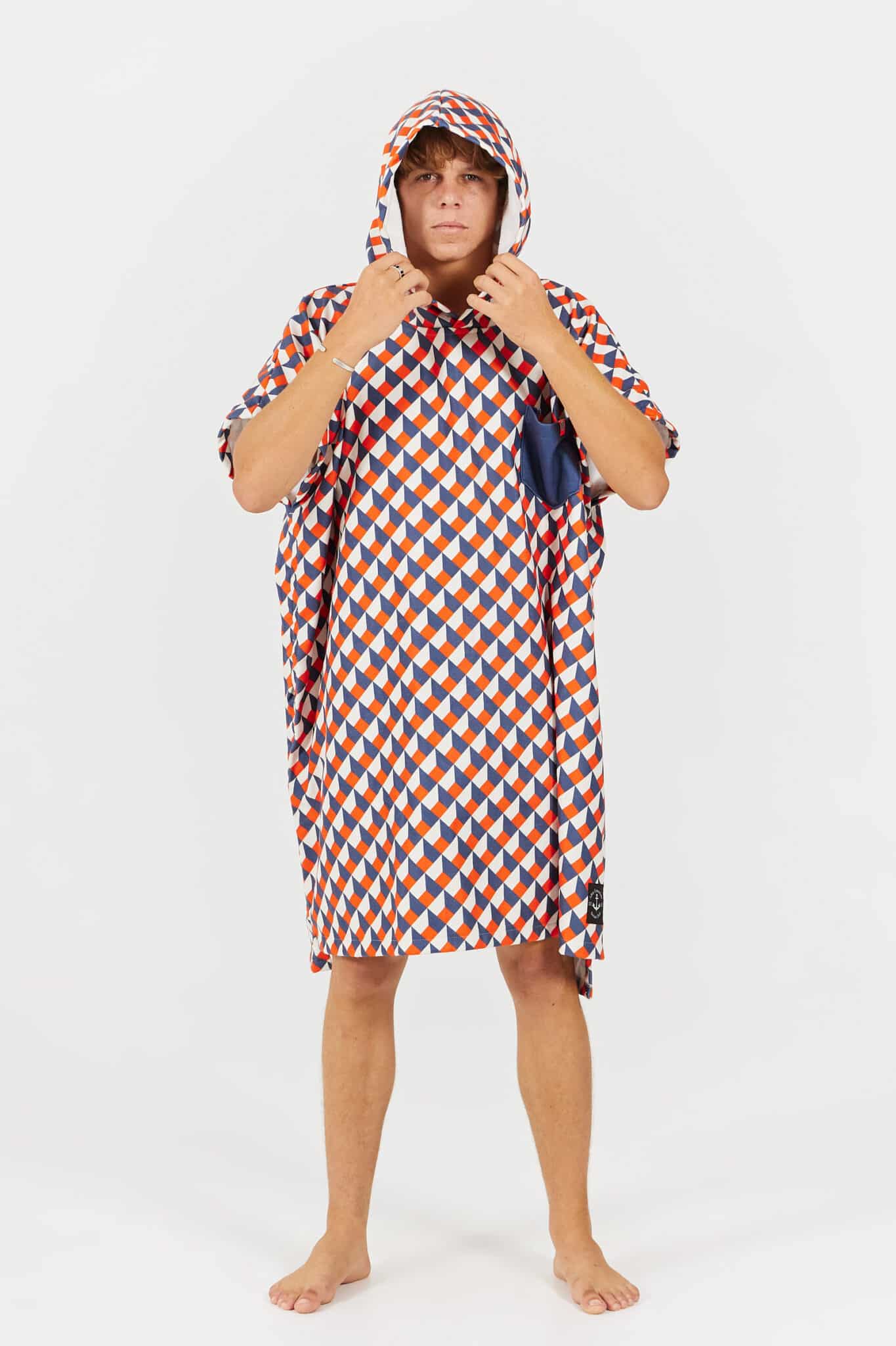 After Essentials Swim Club Poncho Vertigo Orange2 After Essentials Swim Club Poncho Vertigo Orange2