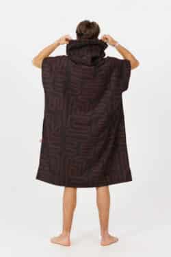 After Essentials Tech Pocket Poncho Black Snake1
