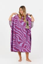 After Essentials Tech Pocket Poncho Crazy Waves