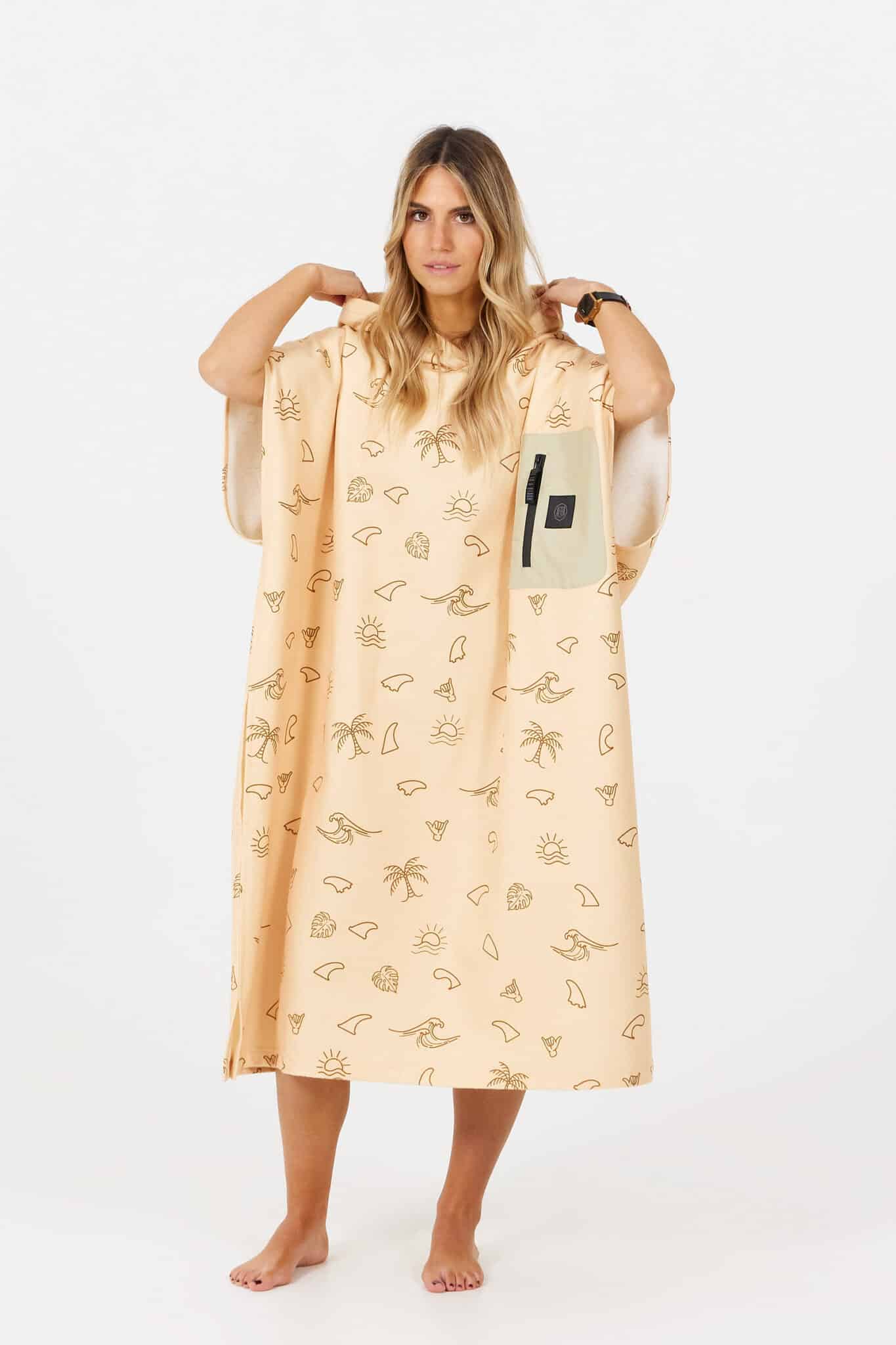 After Essentials Tech Pocket Poncho Fins Print After Essentials Tech Pocket Poncho Fins Print